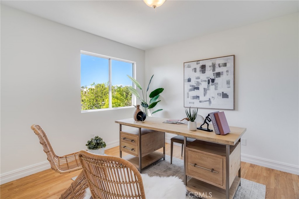 21 Rhode Island, Irvine CA 92606 - photo 28