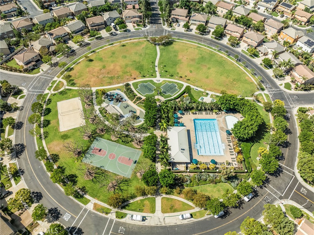 Harvard Square Community Amenities: Community Pool, kids wading pool, full court basketball, sand volleyball court, kids - 21 Rhode Island, Irvine CA 92606 - photo 38