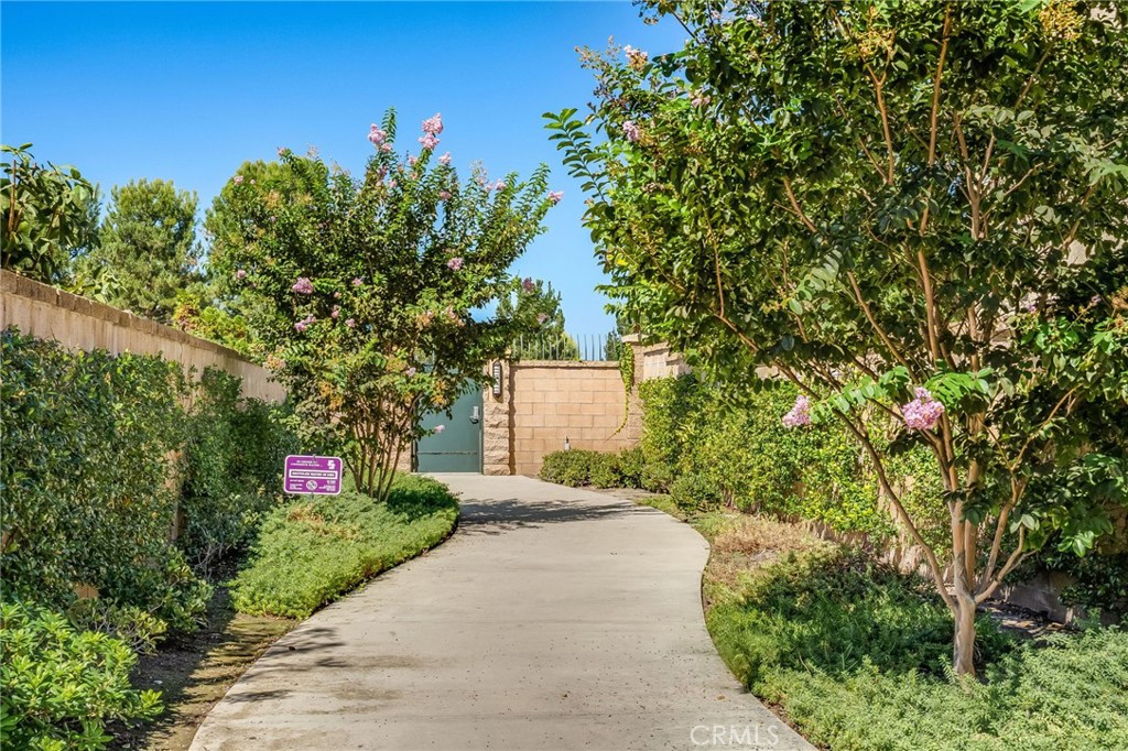 Private access to Peter's Canyon Trail/Path - 21 Rhode Island, Irvine CA 92606 - photo 40