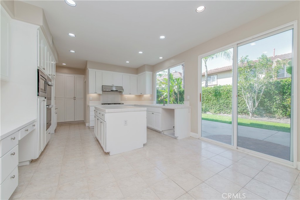 21 Sovente, Irvine CA 92606 - photo 18