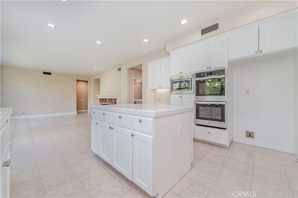 21 Sovente, Irvine CA 92606 - photo 19