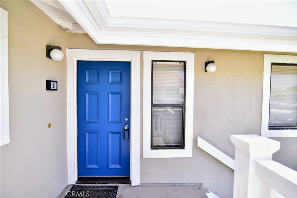 21 Tarocco, Irvine CA 92618 - photo 1