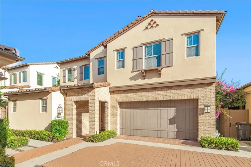 211 Canvas, Irvine, CA 92620