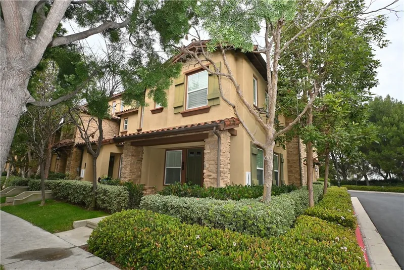 213 Coral Rose, Irvine, CA 92603