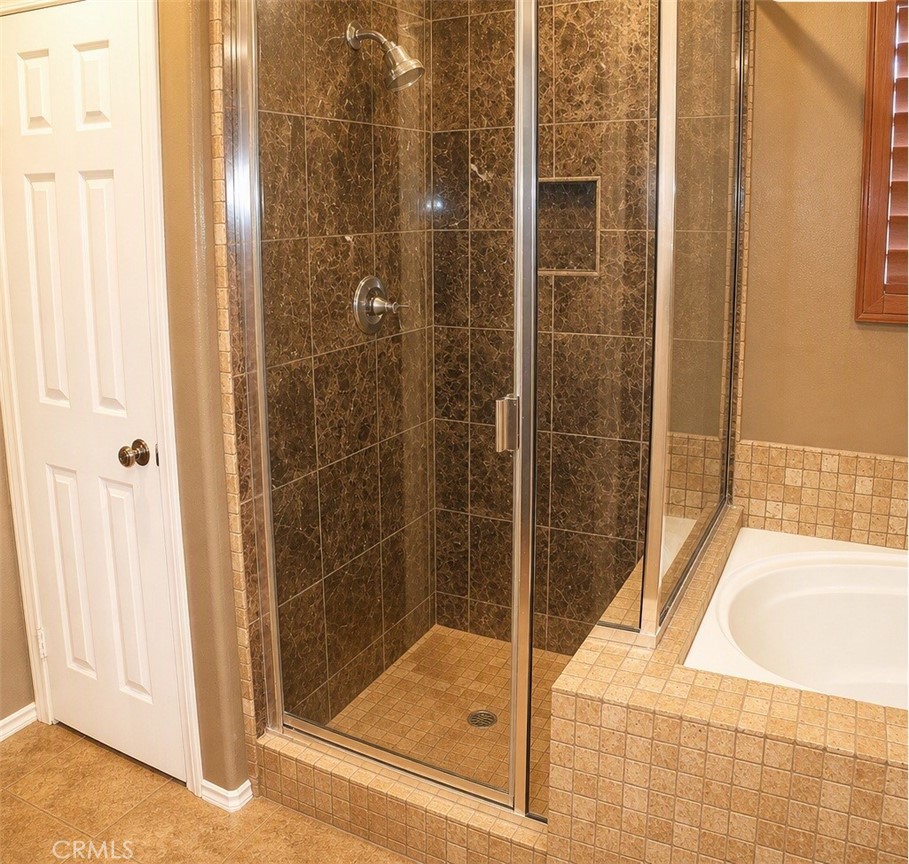 213 Lonetree, Irvine CA 92603 - photo 19