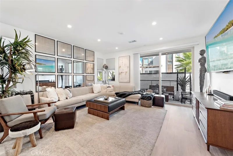213 Placemark, Irvine, CA 92614