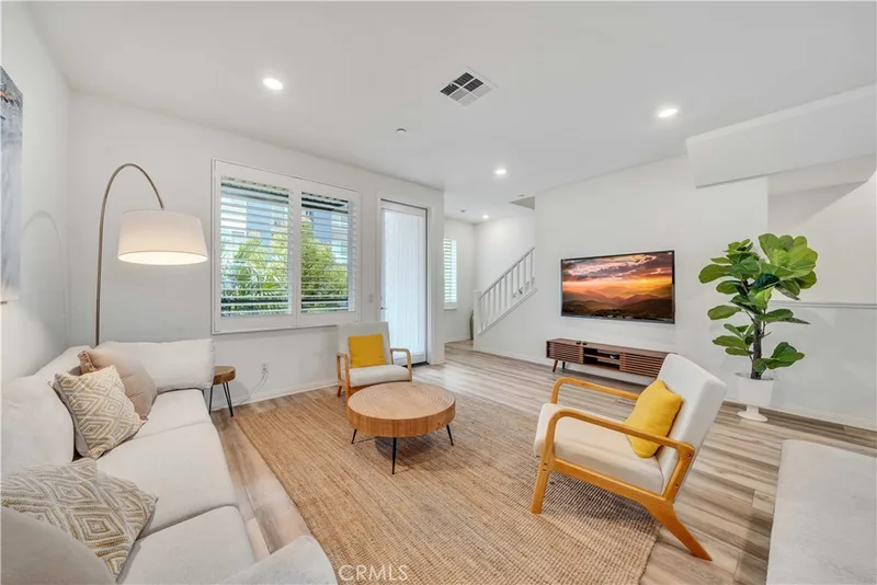 213 Steely, Irvine