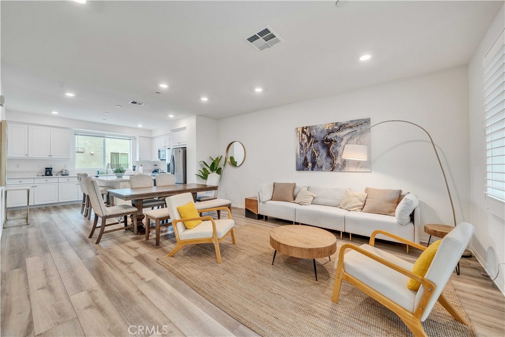 213 Steely, Irvine CA 92614 - photo 3
