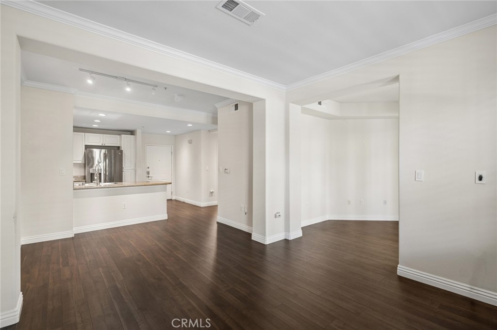 2147 Watermarke Place, Irvine CA 92612 - photo 16