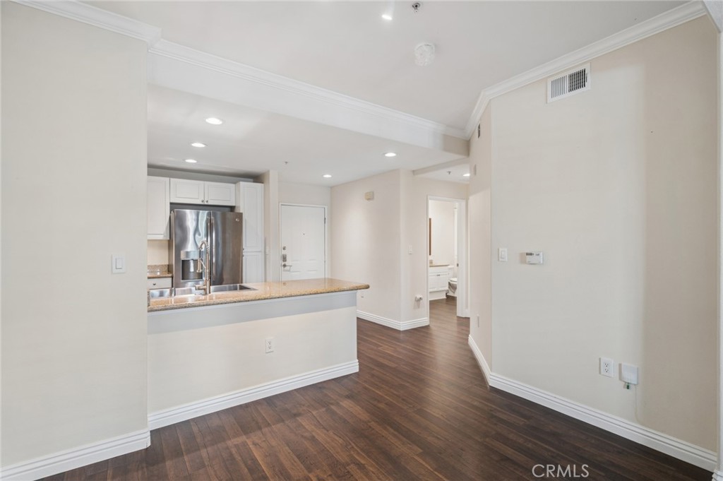 2147 Watermarke Place, Irvine CA 92612 - photo 18