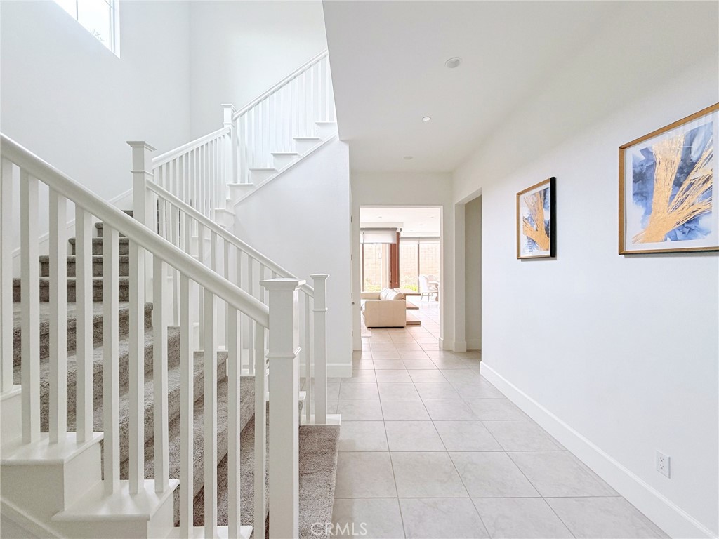 215 Piazza, Irvine CA 92602 - photo 3