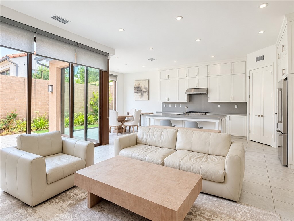 215 Piazza, Irvine CA 92602 - photo 13