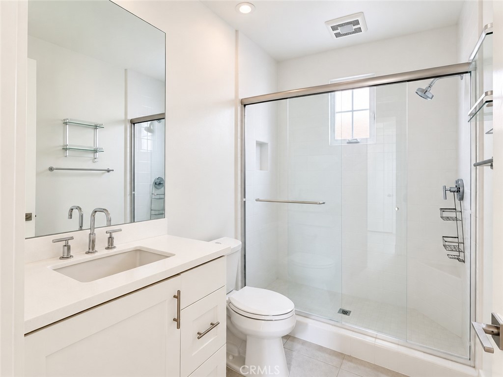 215 Piazza, Irvine CA 92602 - photo 14