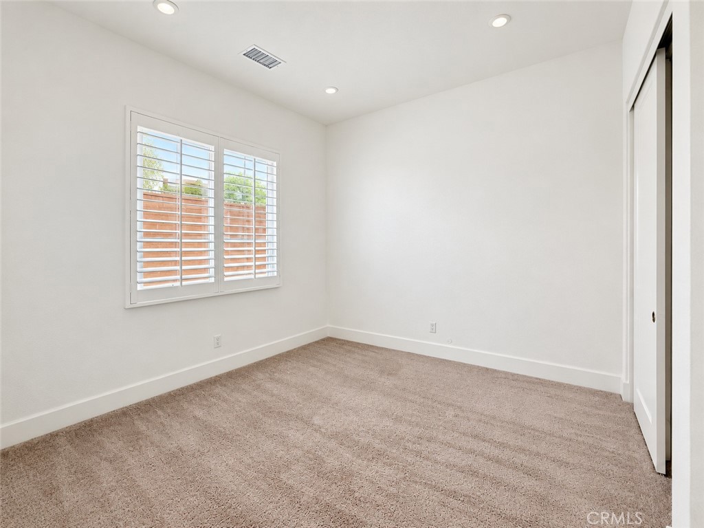 215 Piazza, Irvine CA 92602 - photo 15