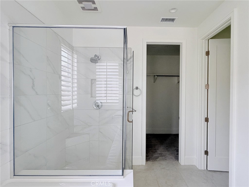 215 Piazza, Irvine CA 92602 - photo 24