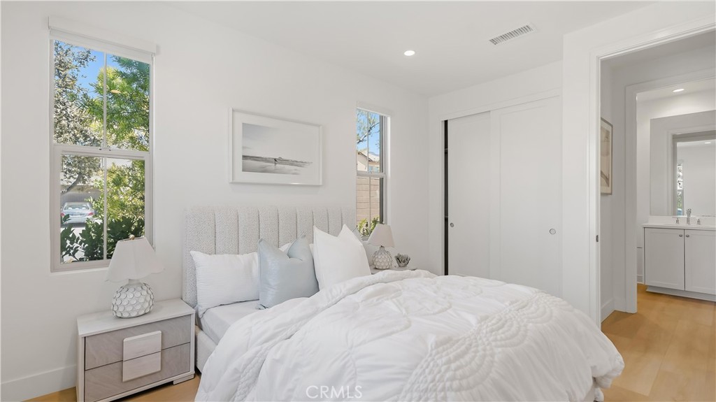 218 Evaroad, Irvine CA 92602 - photo 10