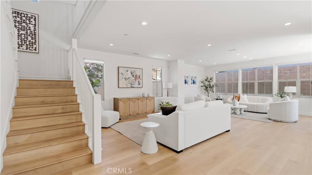 218 Evaroad, Irvine CA 92602 - photo 13