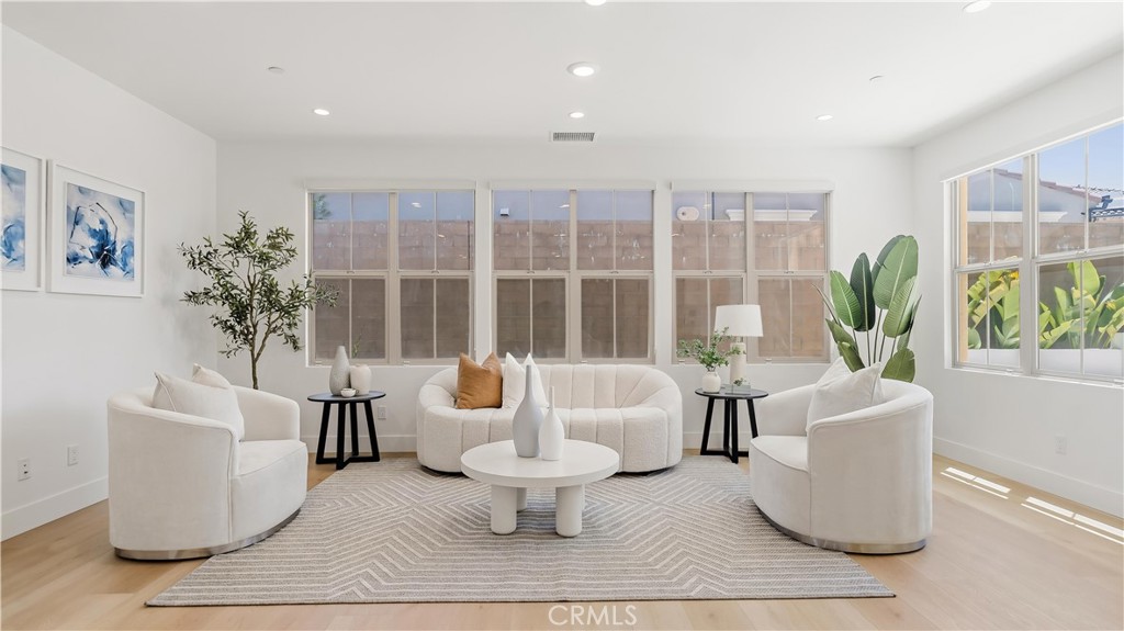 218 Evaroad, Irvine CA 92602 - photo 20