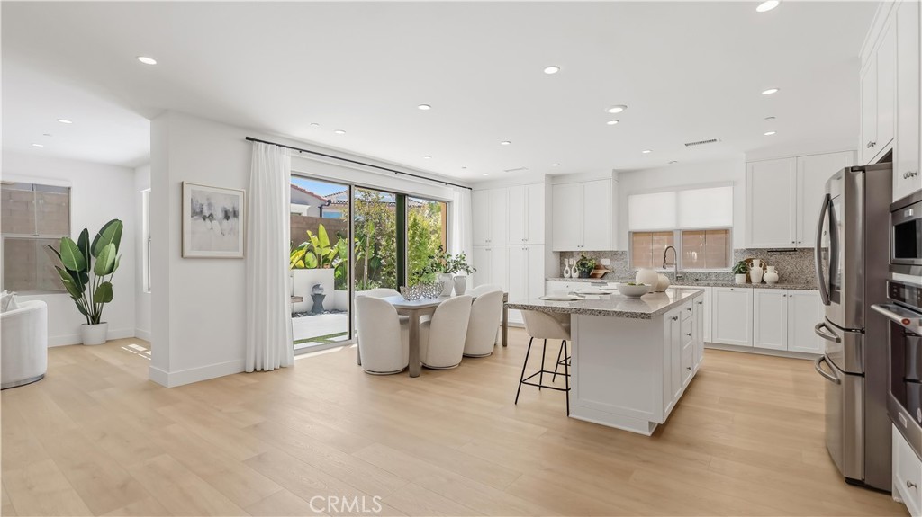 218 Evaroad, Irvine CA 92602 - photo 24
