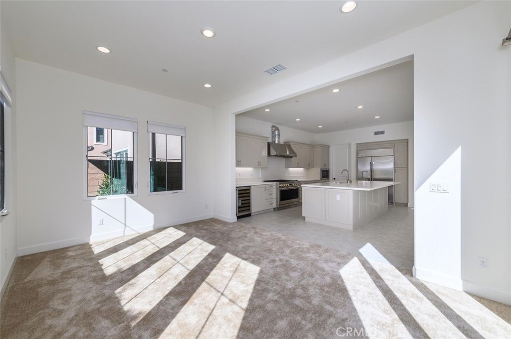 218 Trailmaster, Irvine CA 92602 - photo 1