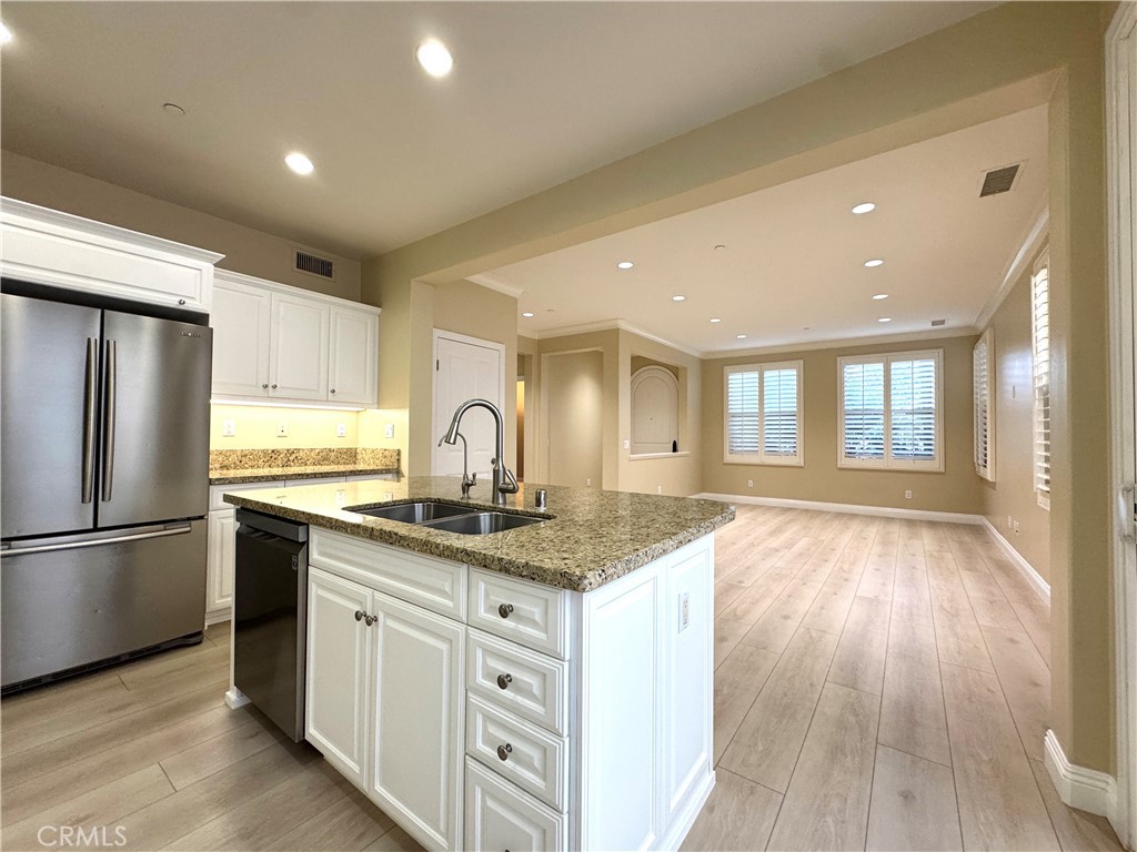 22 Arboretum, Irvine CA 92620 - photo 8