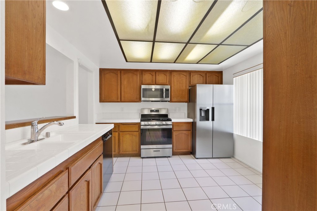 22 Clover, Irvine CA 92604 - photo 7