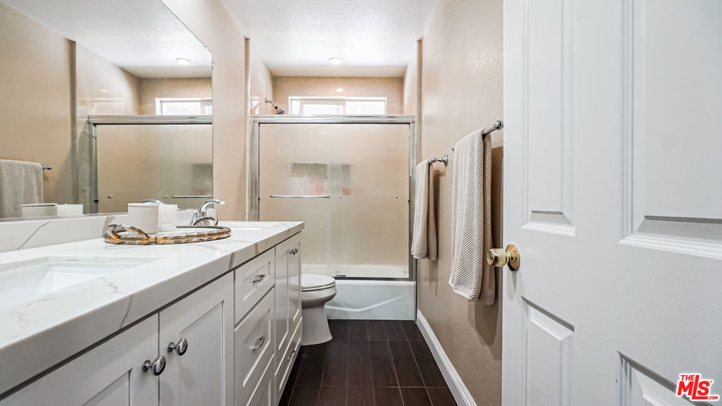 22 Hunter, Irvine CA 92620 - photo 32