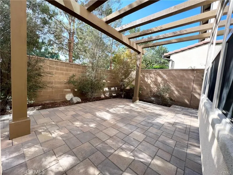 22 Norwich, Irvine, CA 92620