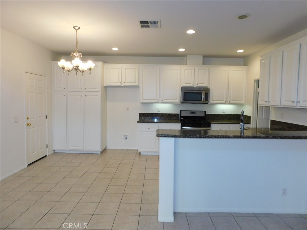 22 Roseville, Irvine CA 92602 - photo 4