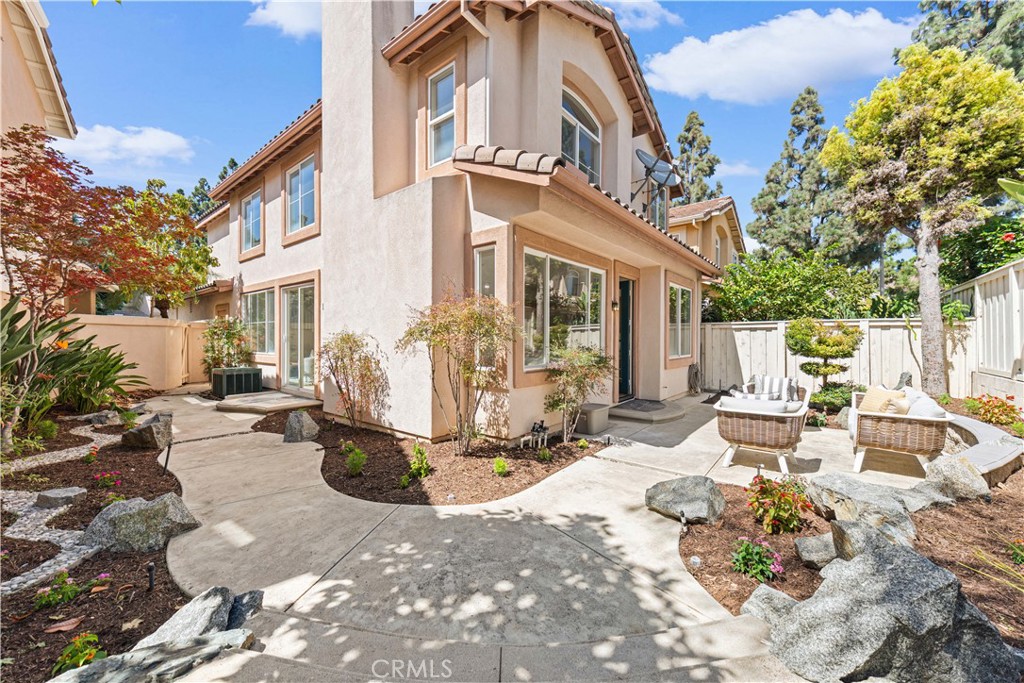 22 Santa Cruz Aisle, Irvine CA 92606 - photo 46