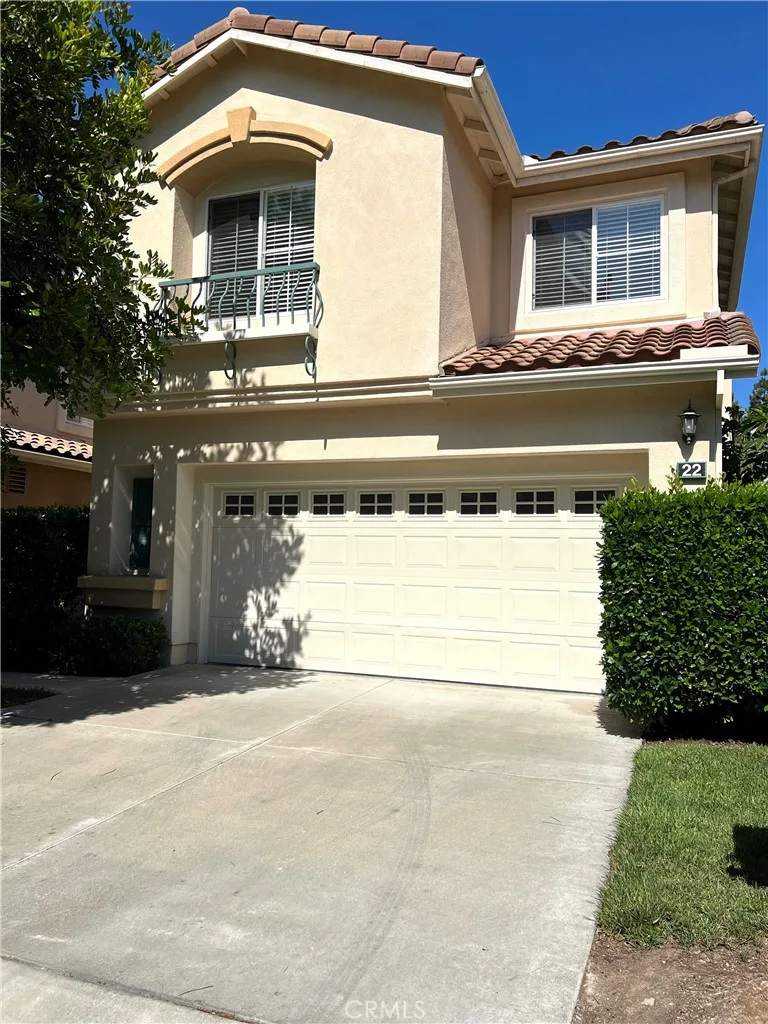 22 Santa Victoria Aisle, Irvine, CA 92606