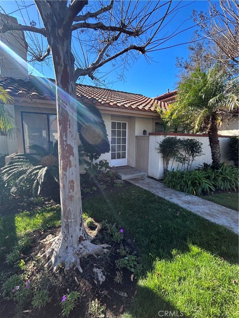 22 Vercelli, Irvine CA 92620 - photo 1