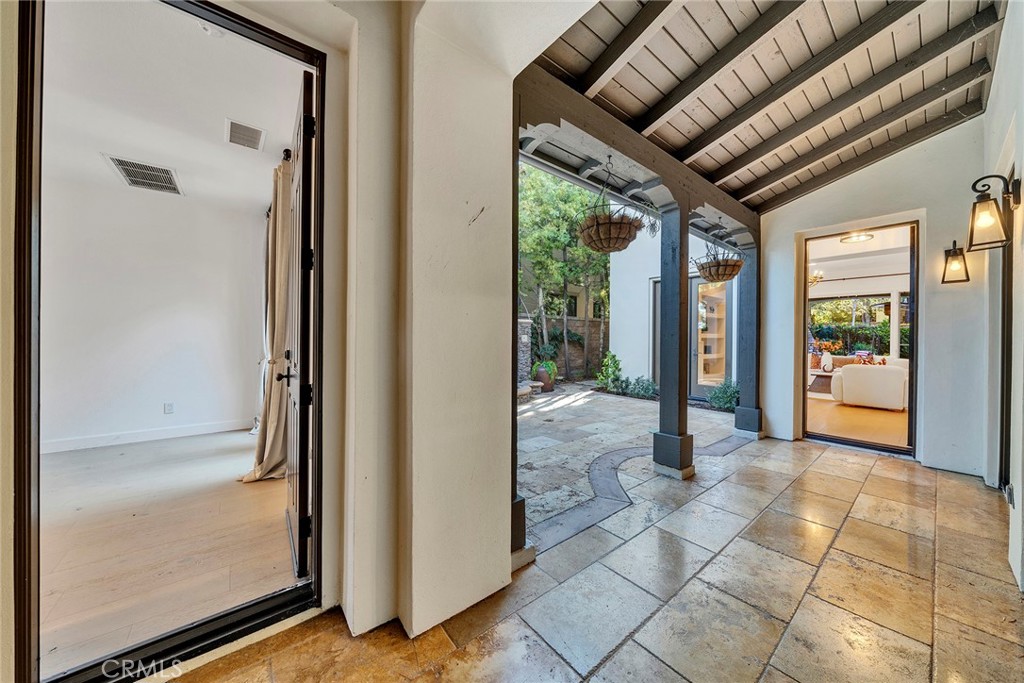 22 Wildland, Irvine CA 92603 - photo 8