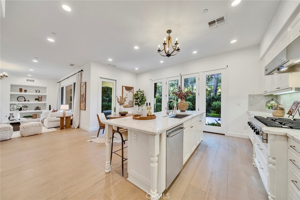 22 Wildland, Irvine CA 92603 - photo 16