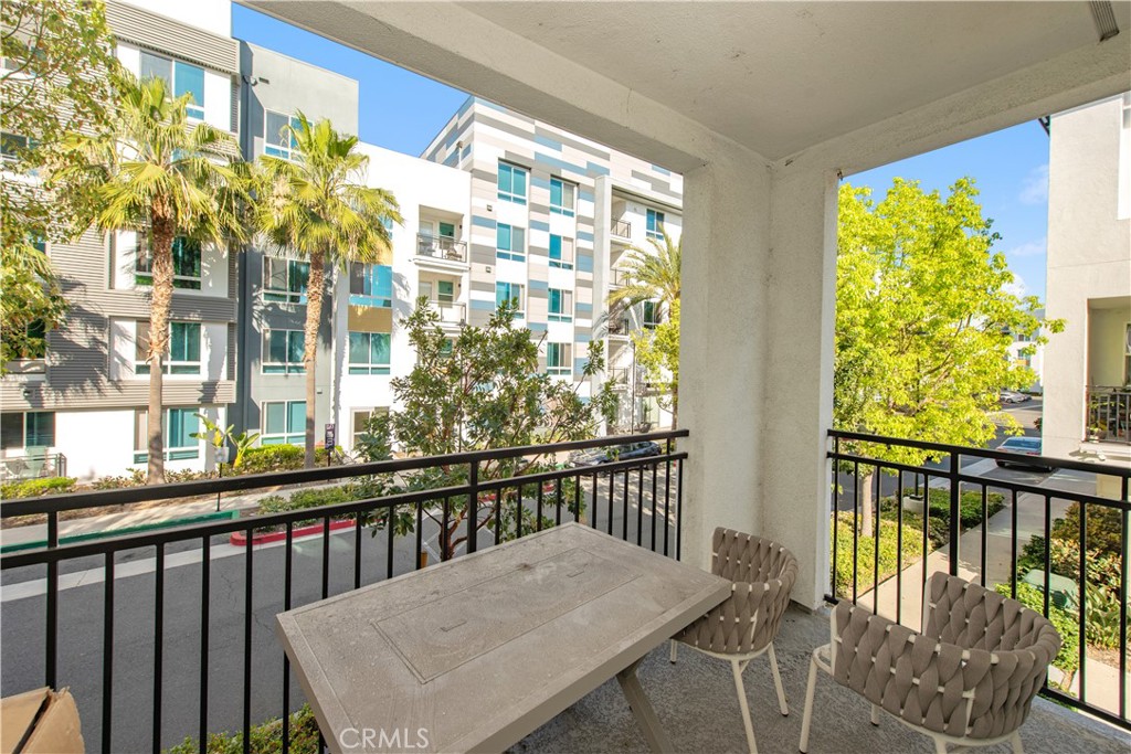 2208 Synergy, Irvine CA 92614 - photo 4