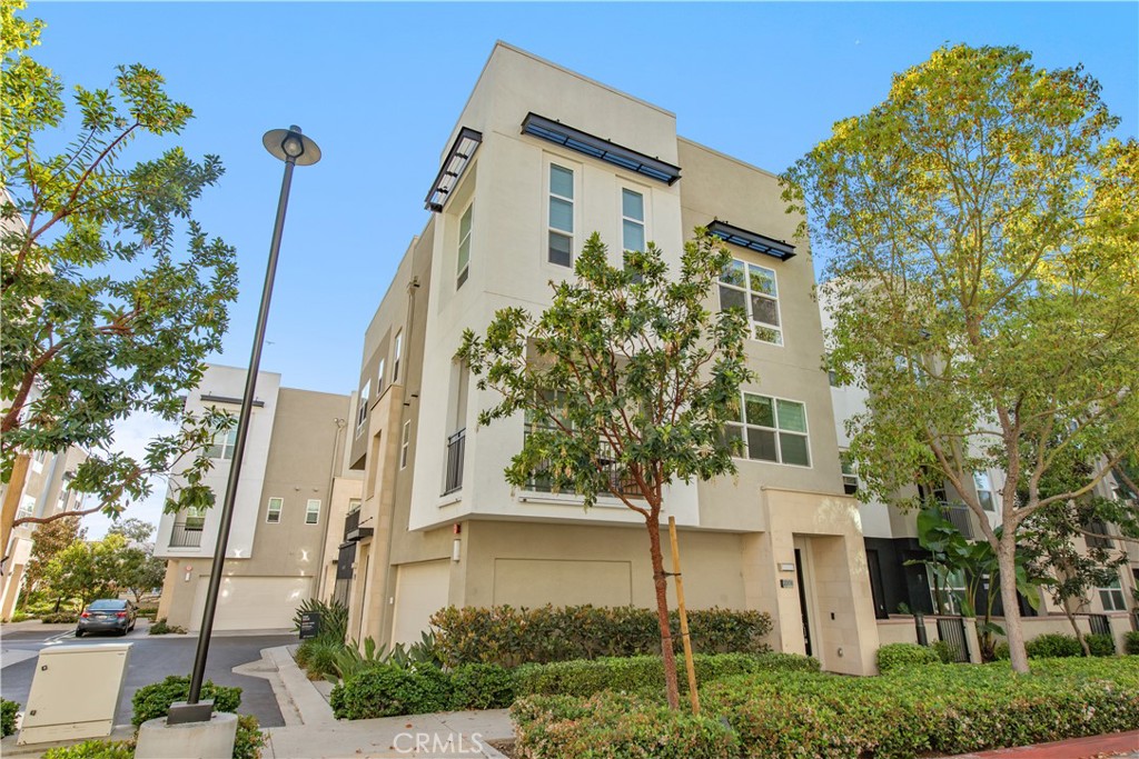 2208 Synergy, Irvine CA 92614 - photo 2