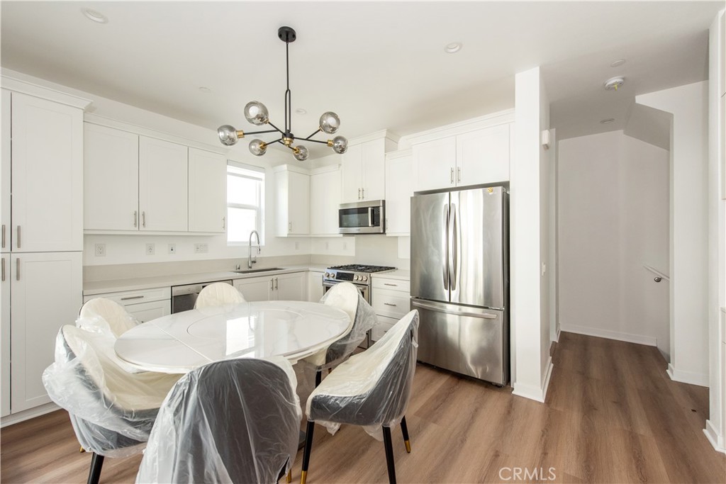 2208 Synergy, Irvine CA 92614 - photo 7