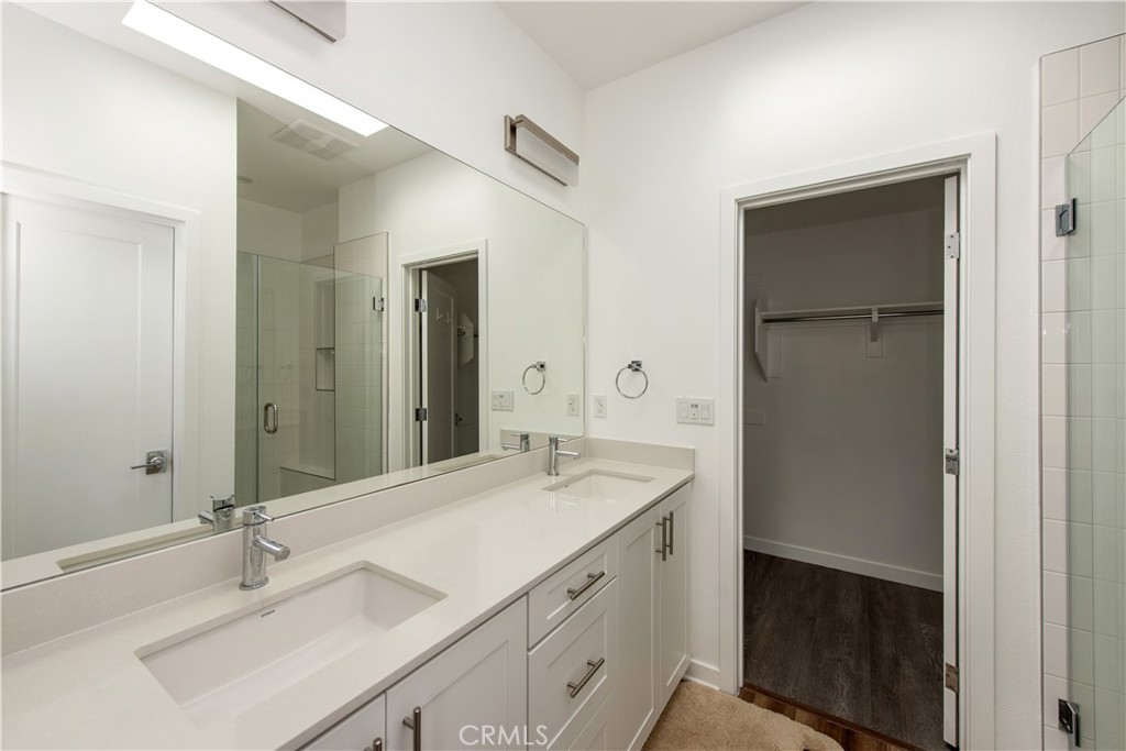 2208 Synergy, Irvine CA 92614 - photo 12
