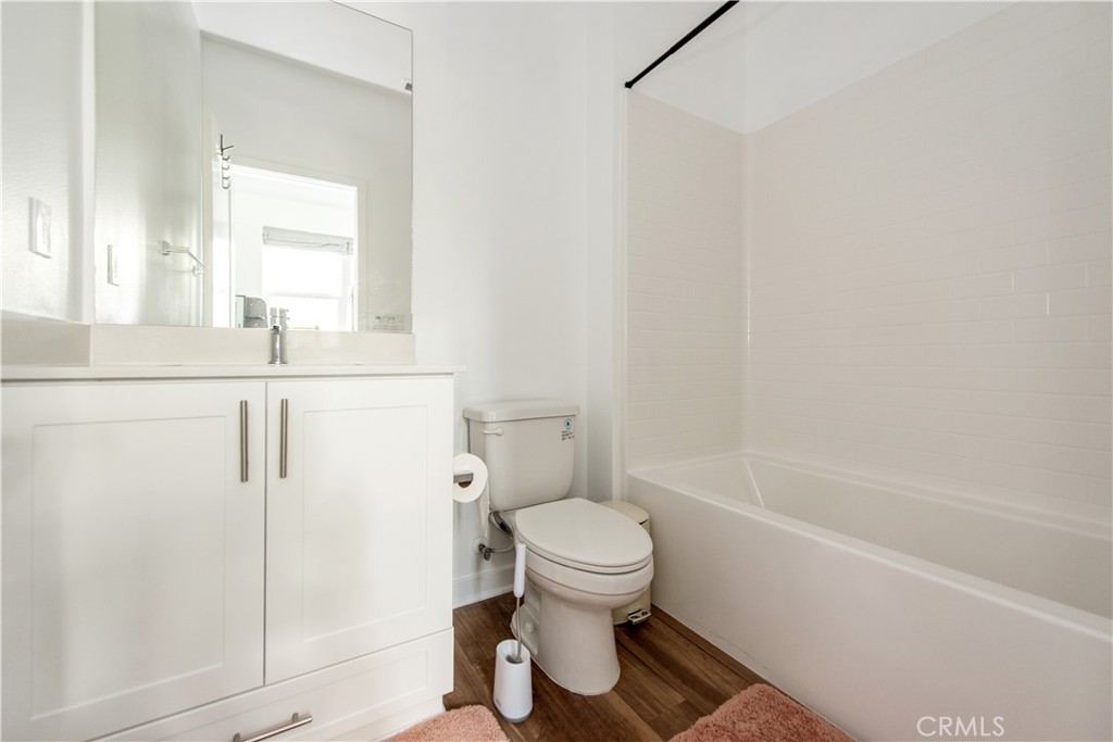 2208 Synergy, Irvine CA 92614 - photo 18
