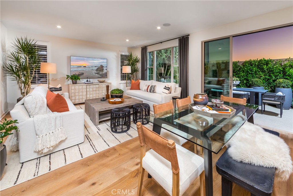 Open Great Room - 221 Canterbury, Irvine CA 92618 - photo 3