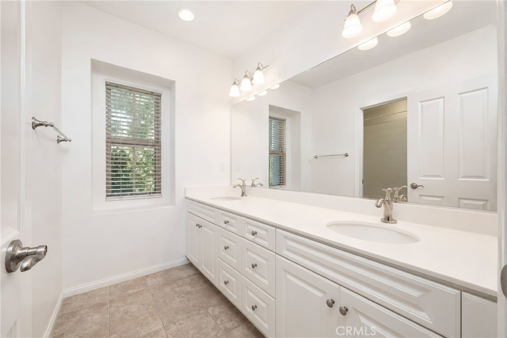 221 Mantle, Irvine CA 92618 - photo 28