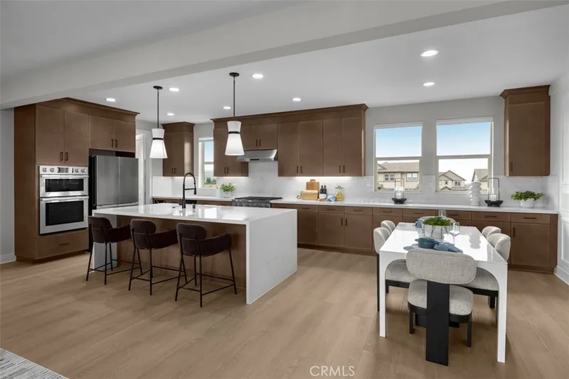 221 Mercury, Irvine