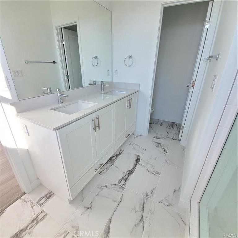 2218 Synergy, Irvine CA 92614 - photo 6