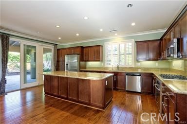 222 Mantle, Irvine CA 92618 - photo 2