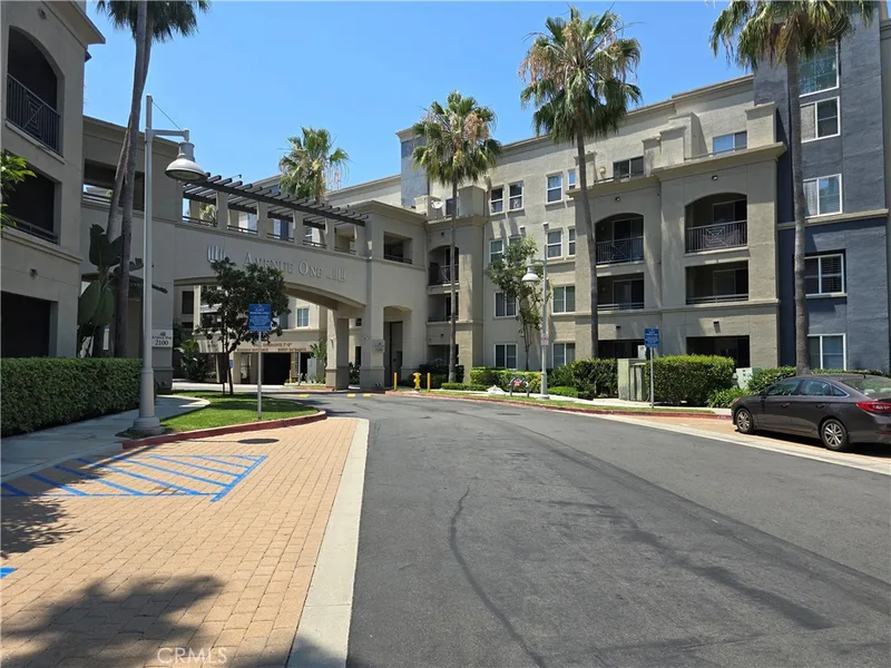 2225 Scholarship, Irvine, CA 92612