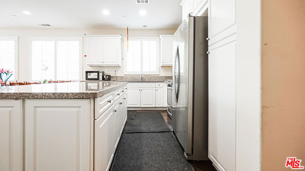 223 Bright Poppy, Irvine CA 92618 - photo 10