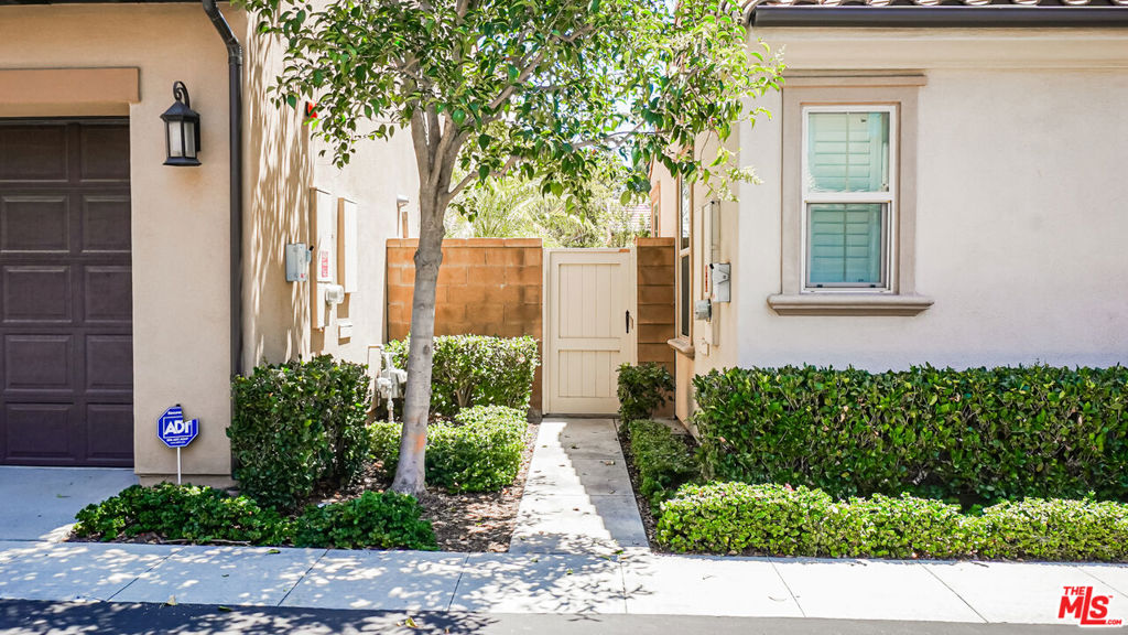 223 Bright Poppy, Irvine CA 92618 - photo 33