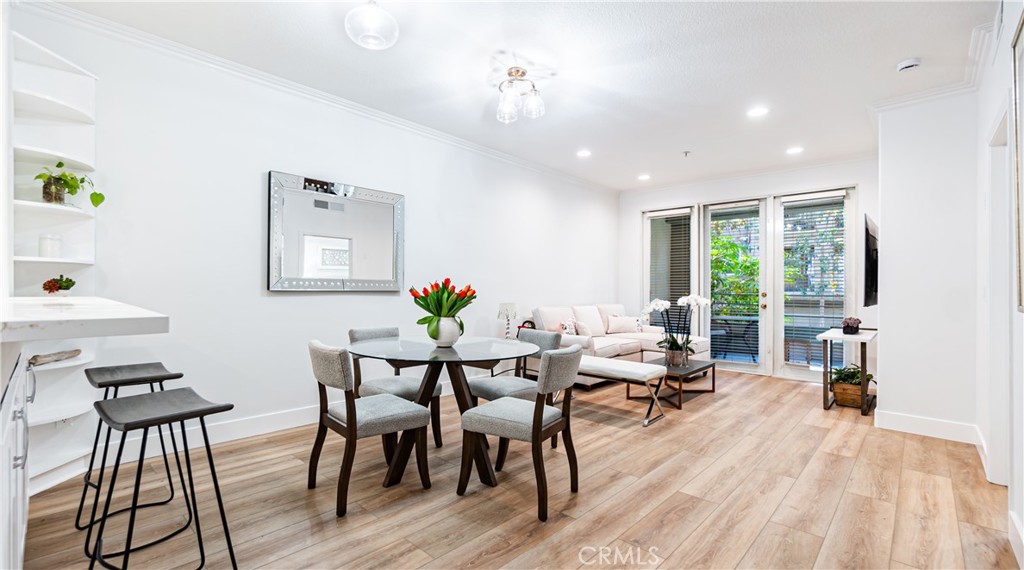 2233 Martin 109, Irvine CA 92612 - photo 2
