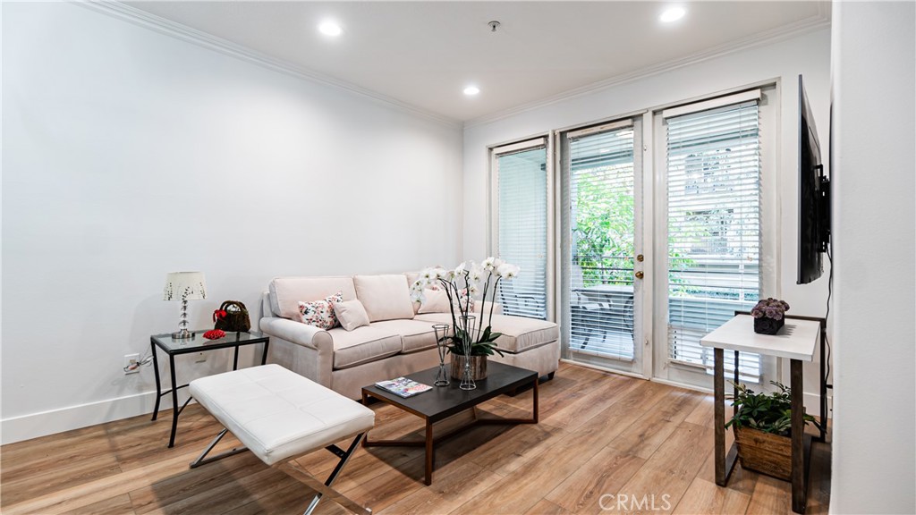 2233 Martin 109, Irvine CA 92612 - photo 9