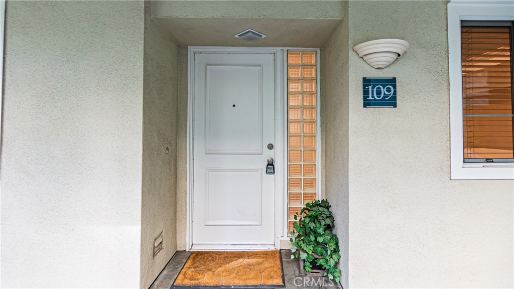 2233 Martin 109, Irvine CA 92612 - photo 41